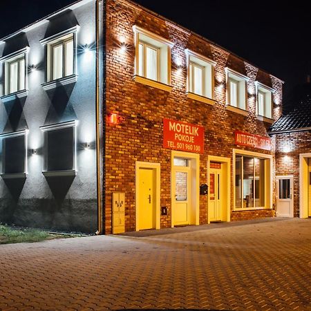 Motelik Janowski Szprotawa Екстериор снимка