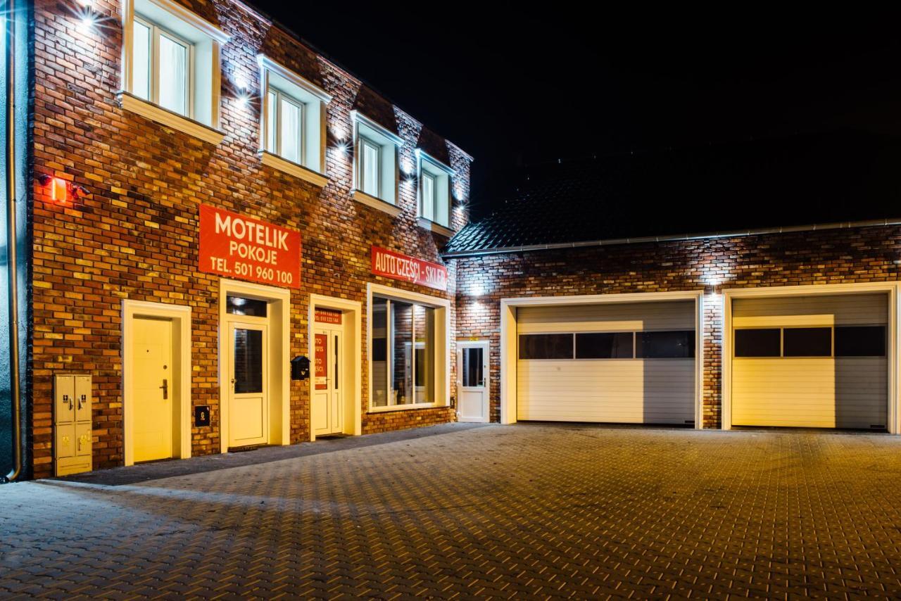 Motelik Janowski Szprotawa Екстериор снимка